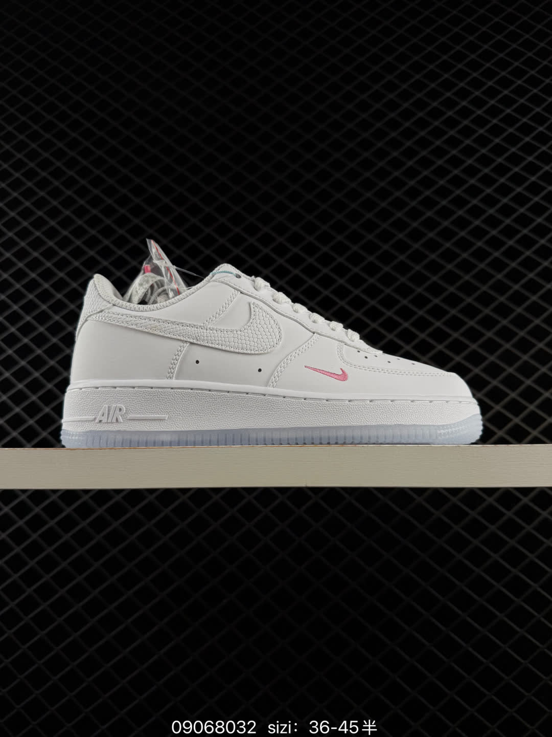 NIKE AIR FORCE 1-V4453-100 NIKE AIR FORCE 1-V4453-100